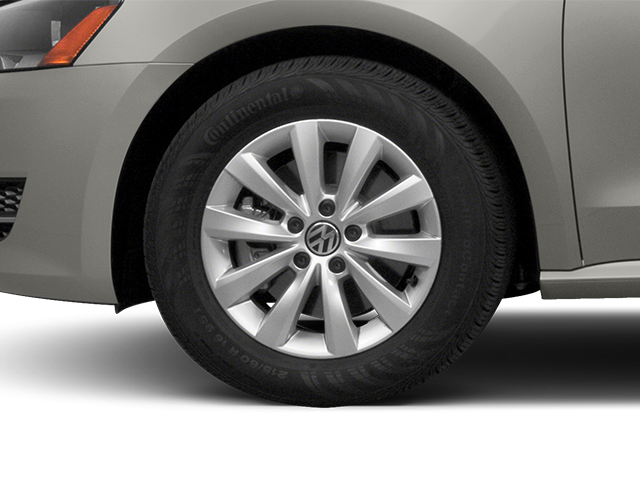 2014 Volkswagen Passat 1.8T SEL Premium