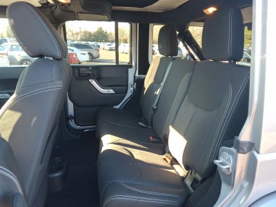 2016 Jeep Wrangler Unlimited Sahara