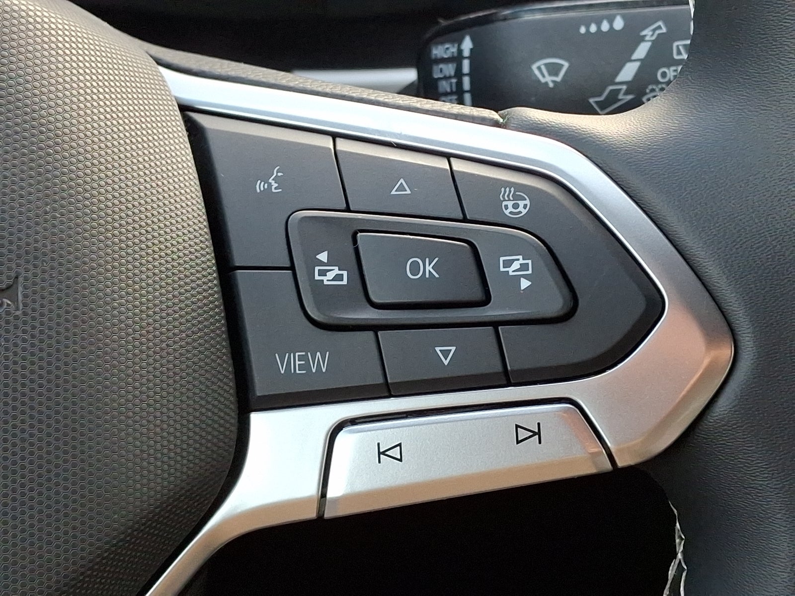 2021 Volkswagen Atlas Cross Sport 3.6L V6 SEL