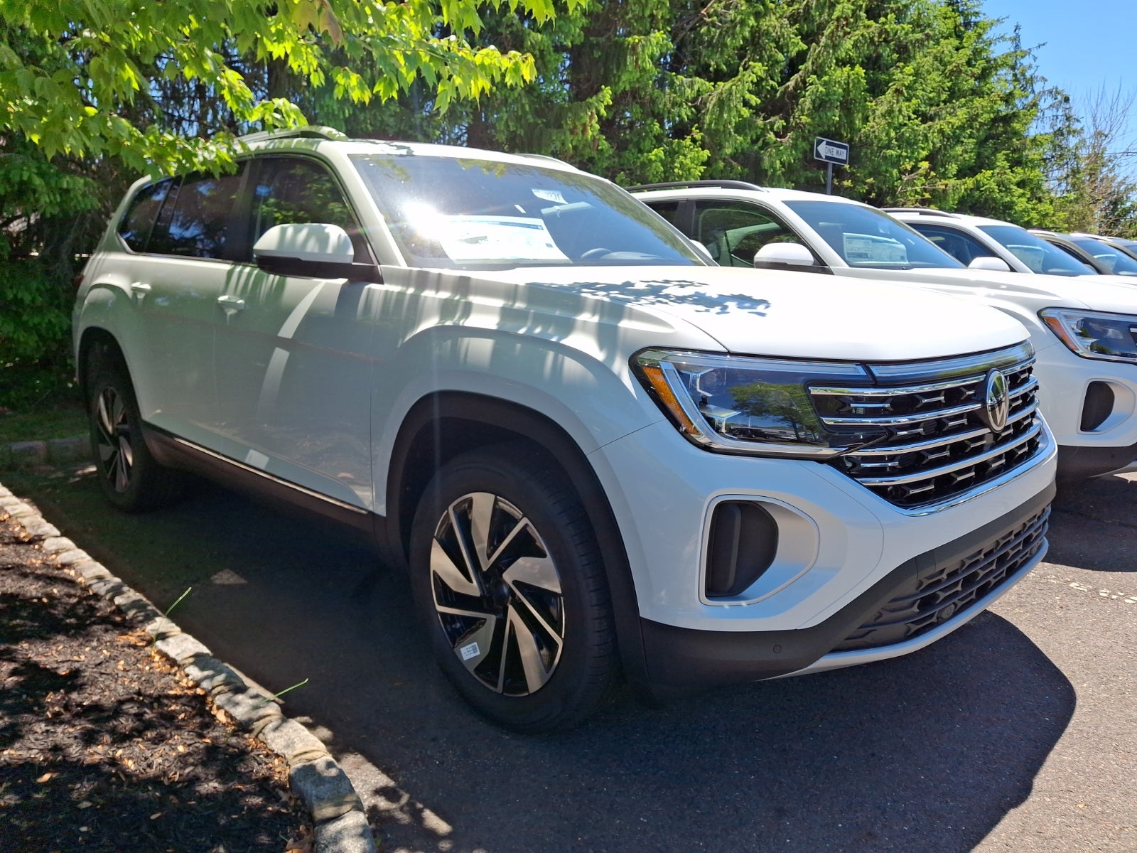 2026 Volkswagen Atlas SEL
