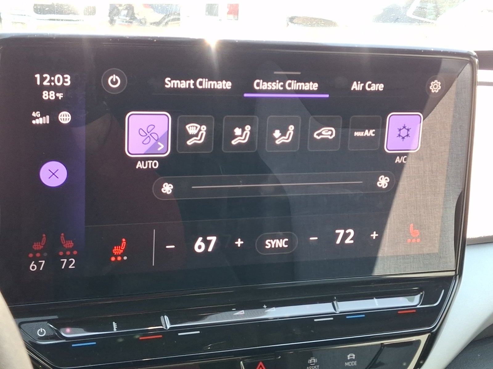 2023 Volkswagen ID.4 Pro