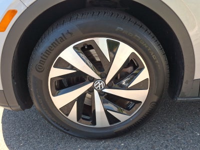 2023 Volkswagen ID.4 Pro