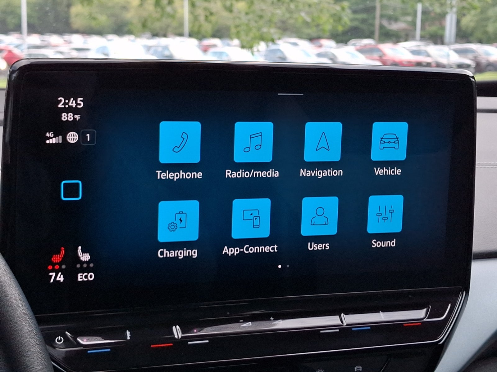 2023 Volkswagen ID.4 Pro