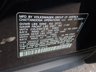 2023 Volkswagen ID.4 Pro