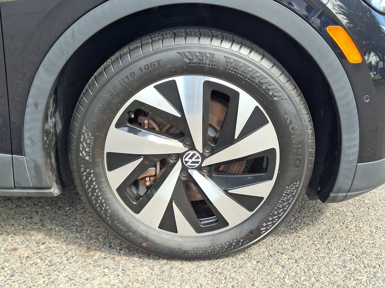 2023 Volkswagen ID.4 Pro