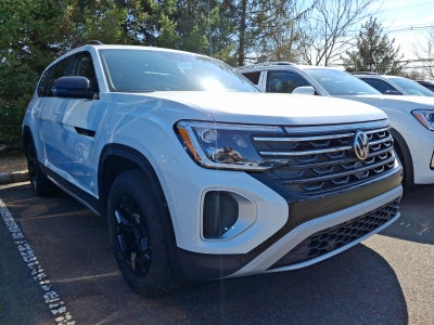2026 Volkswagen Atlas Peak Edition