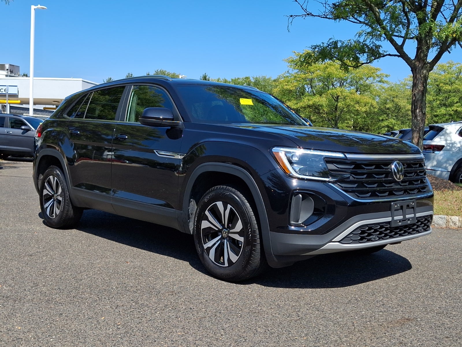 2024 Volkswagen Atlas Cross Sport 2.0T SE