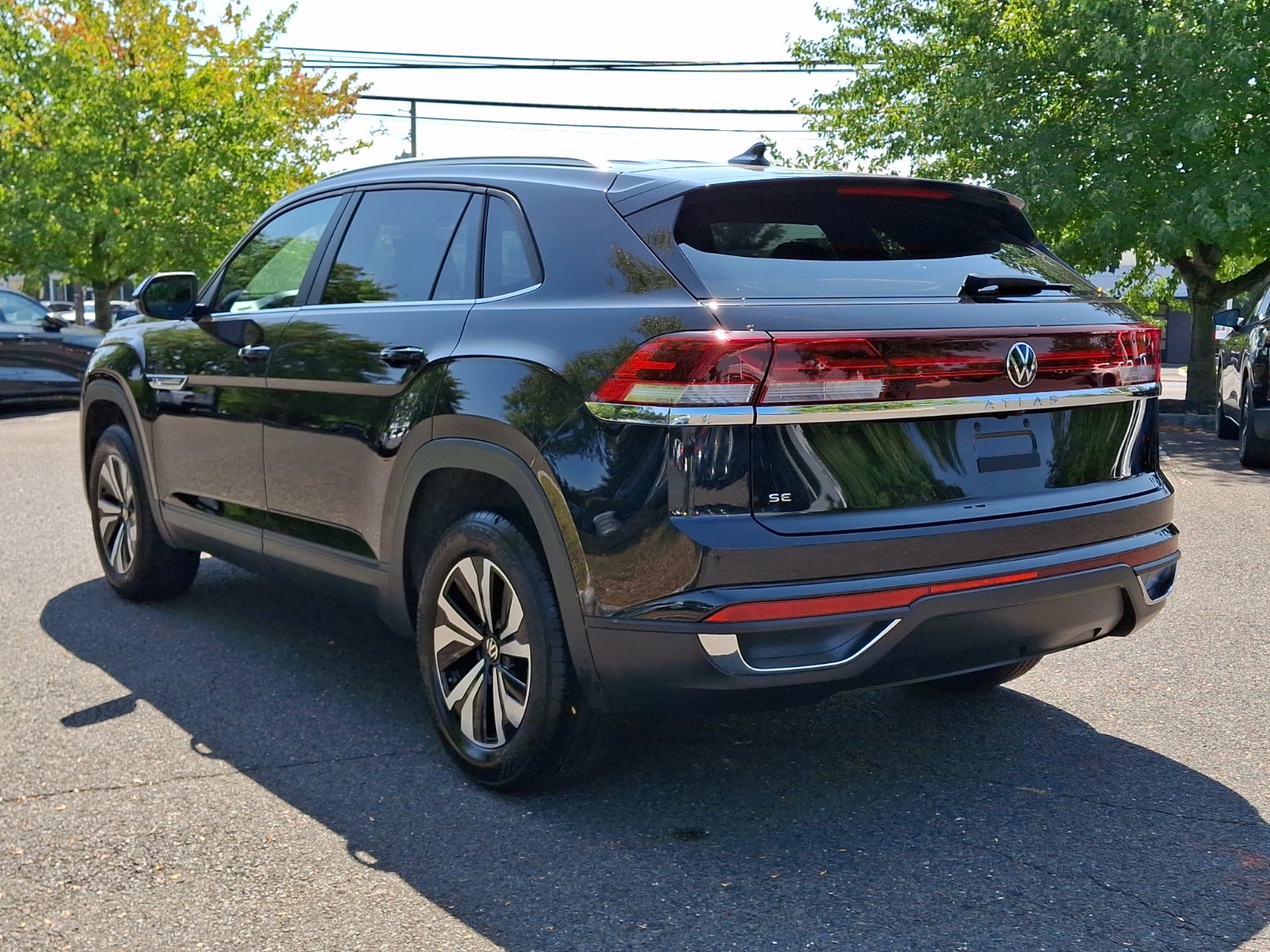 2024 Volkswagen Atlas Cross Sport 2.0T SE