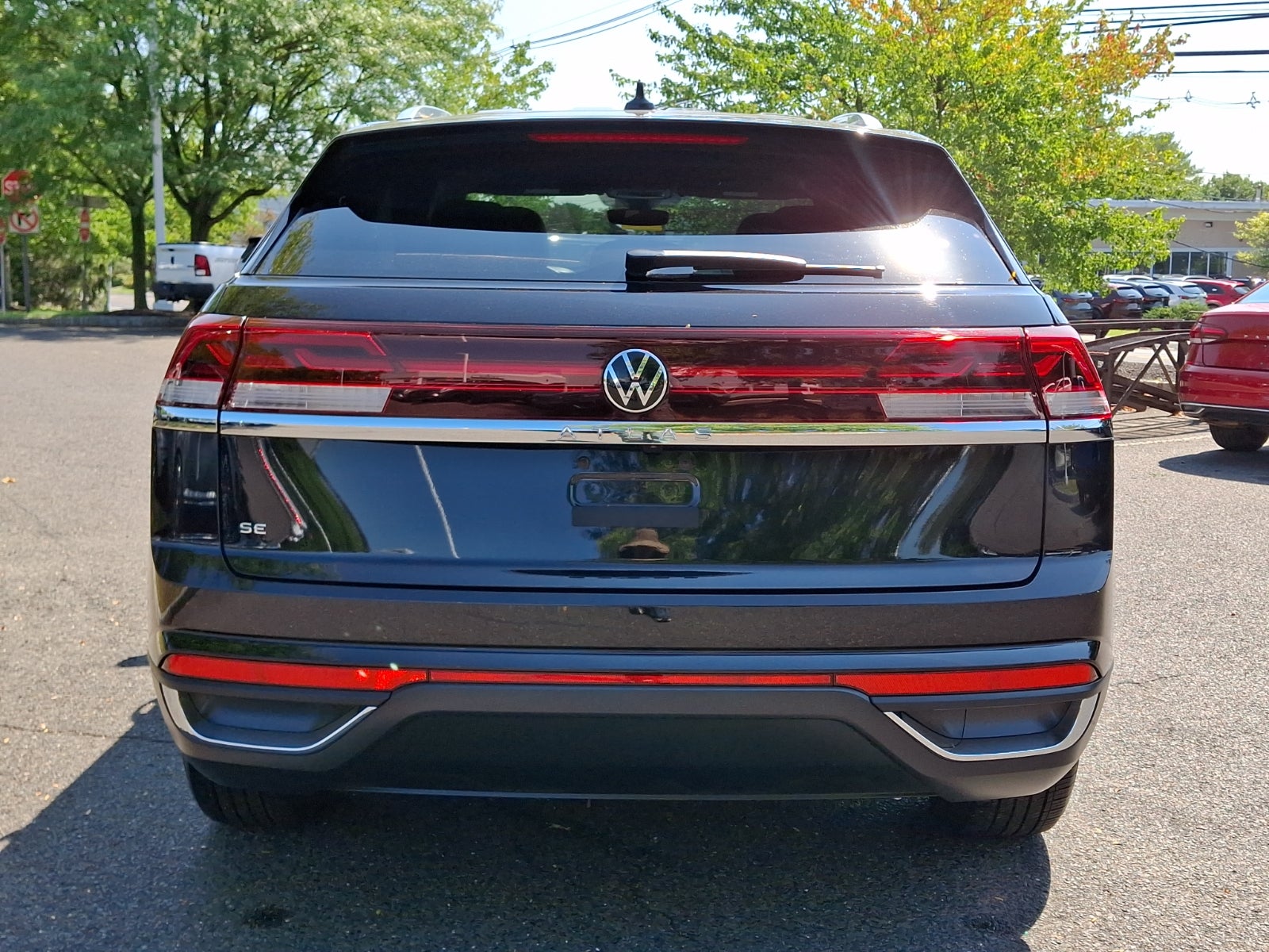 2024 Volkswagen Atlas Cross Sport 2.0T SE