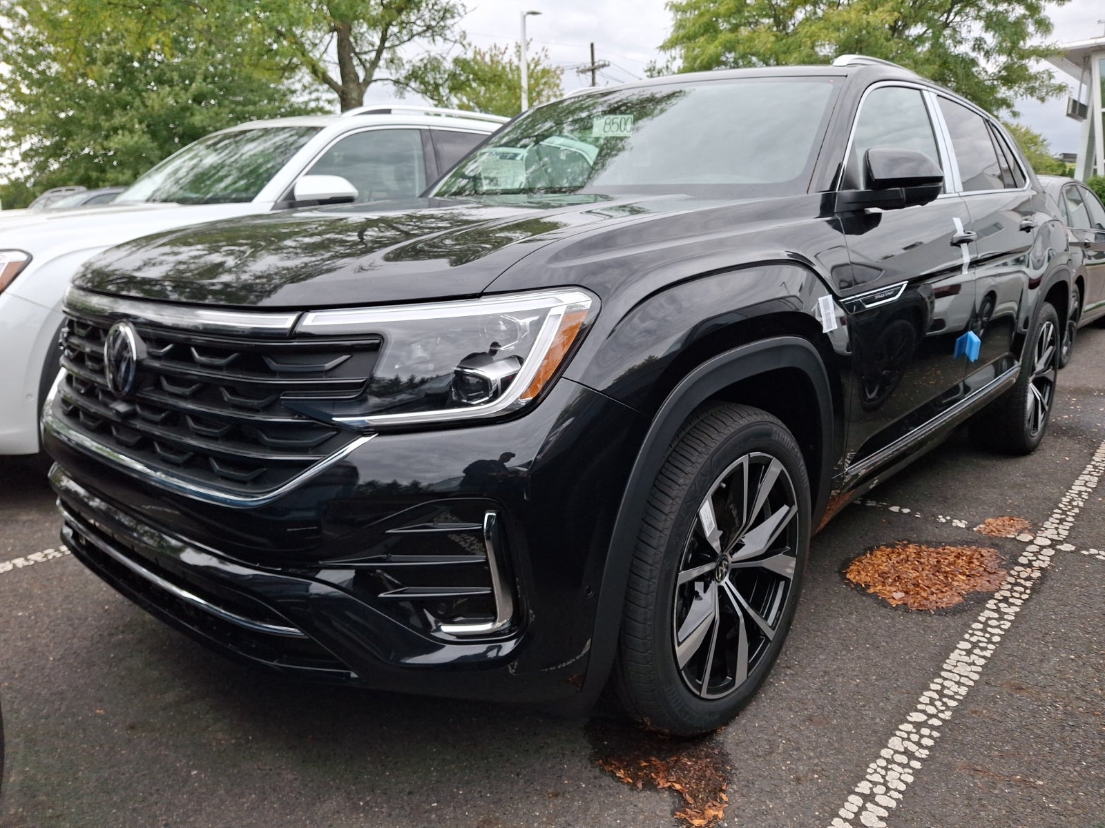 2026 Volkswagen Atlas Cross Sport SEL Premium R-Line