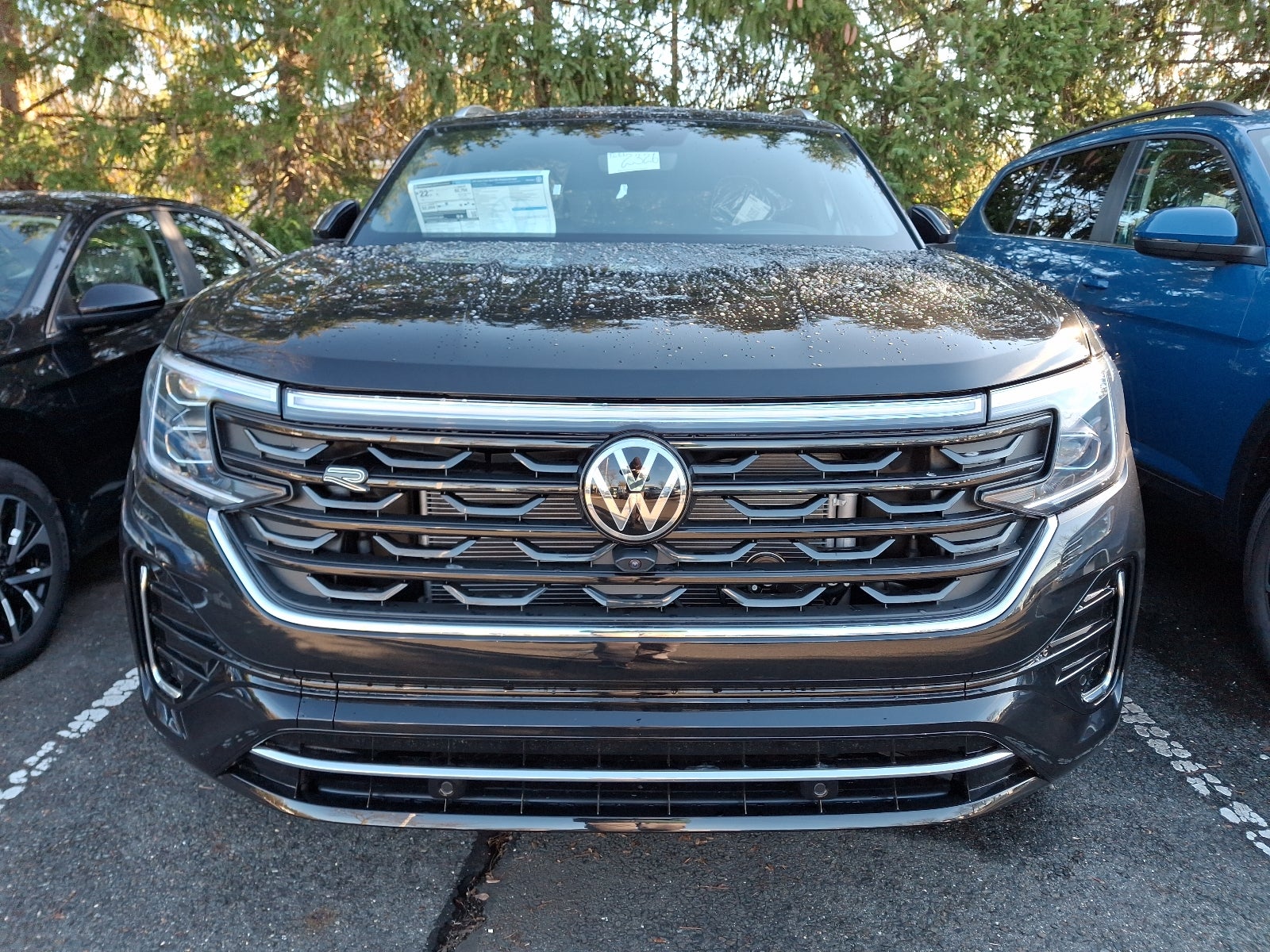 2026 Volkswagen Atlas Cross Sport SEL Premium R-Line