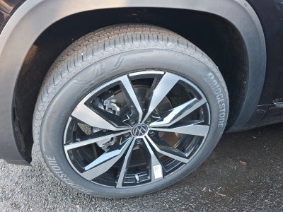 2026 Volkswagen Atlas Cross Sport SEL Premium R-Line