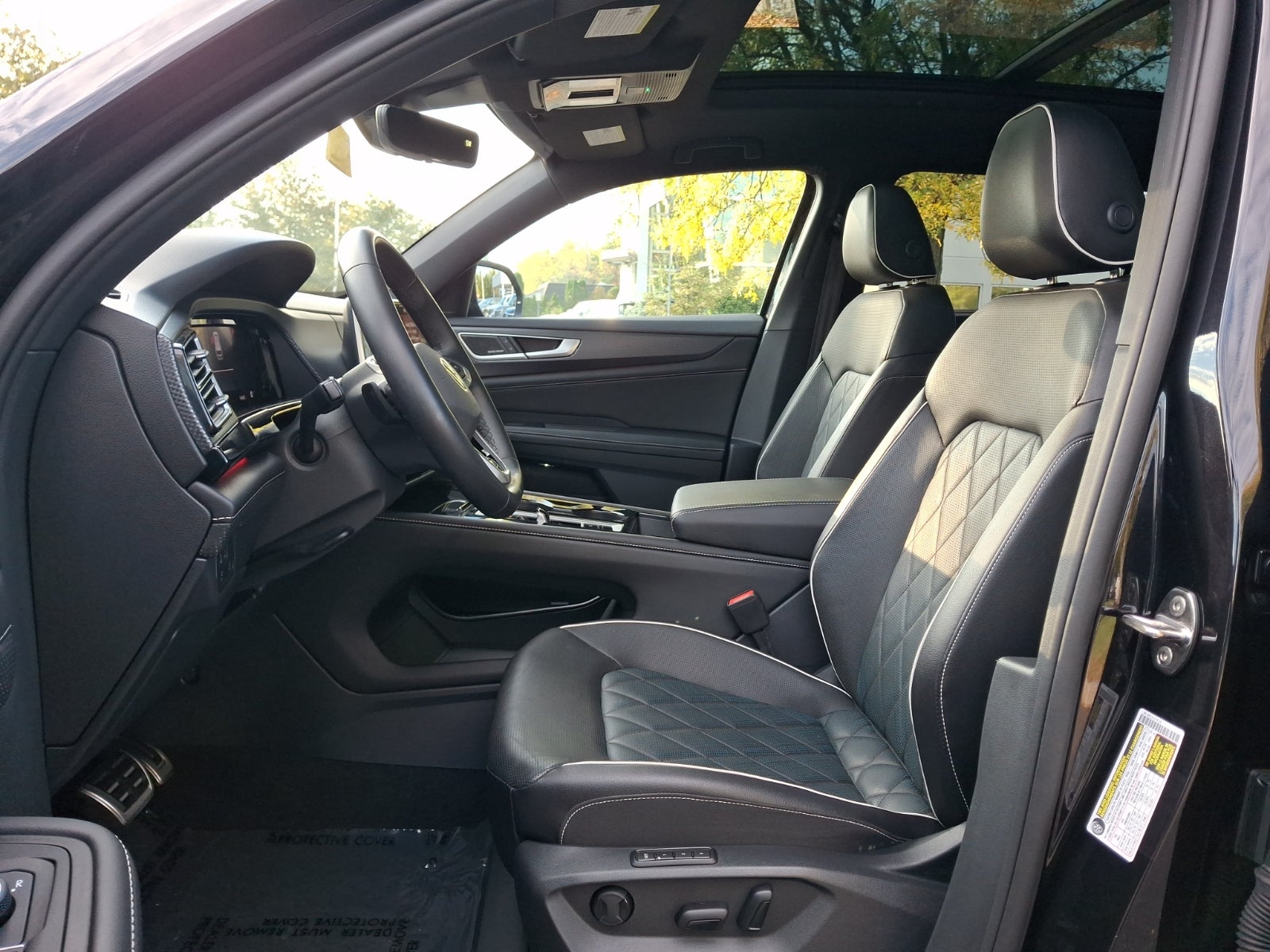 2024 Volkswagen Atlas Cross Sport 2.0T SEL Premium R-Line
