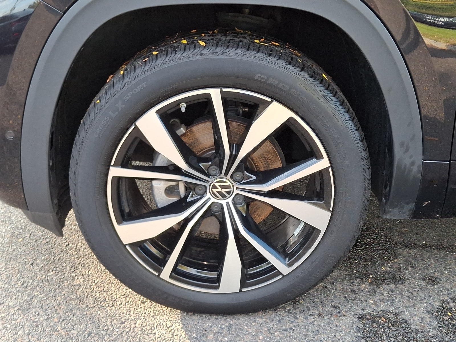 2024 Volkswagen Atlas Cross Sport 2.0T SEL Premium R-Line