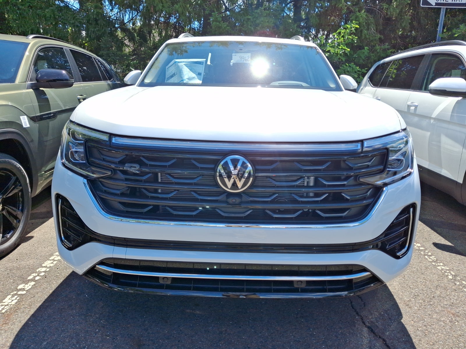2026 Volkswagen Atlas SEL Premium R-Line
