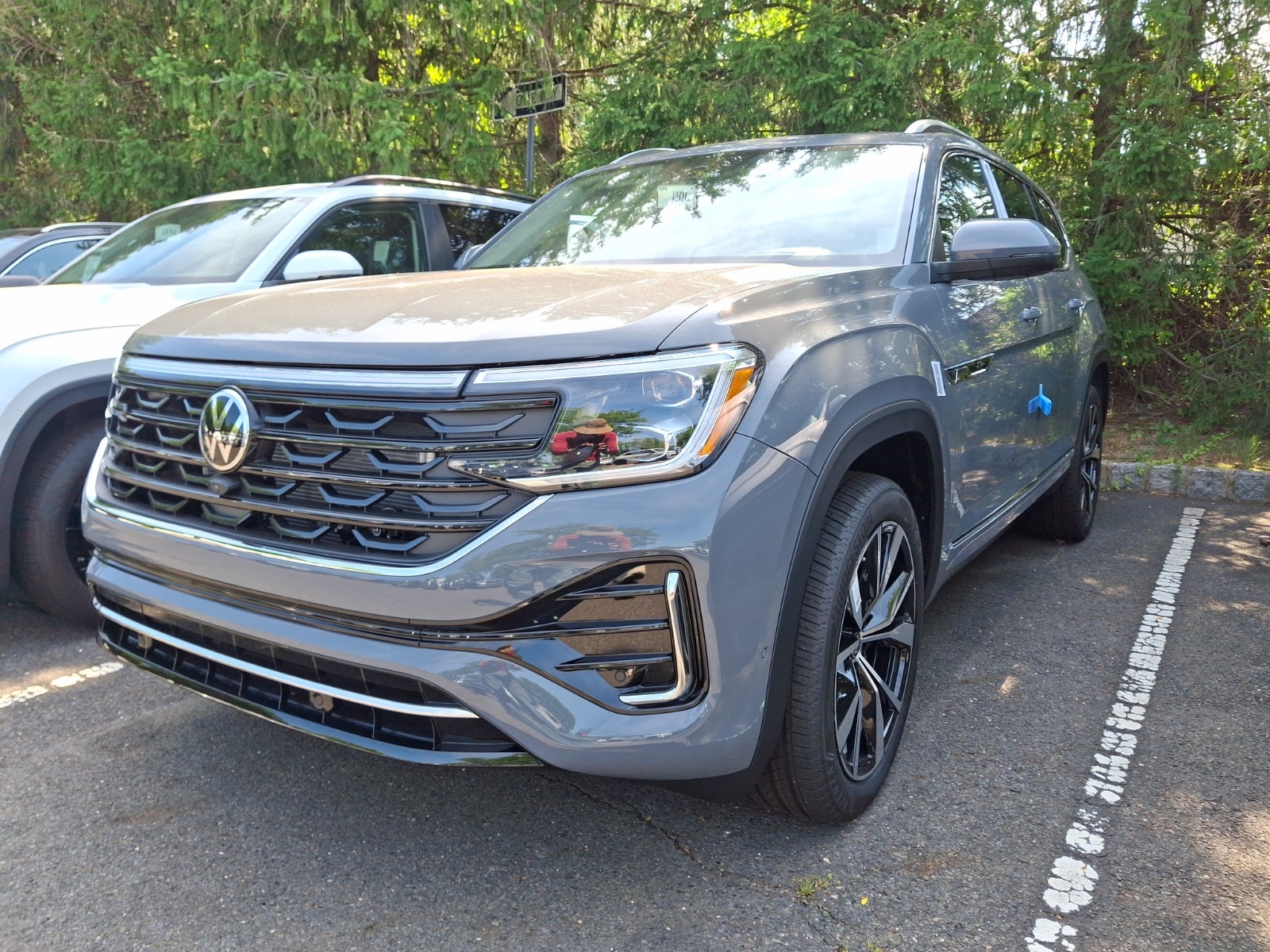 2026 Volkswagen Atlas SEL Premium R-Line