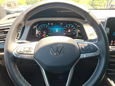 2024 Volkswagen Atlas Cross Sport 2.0T SE w/Technology