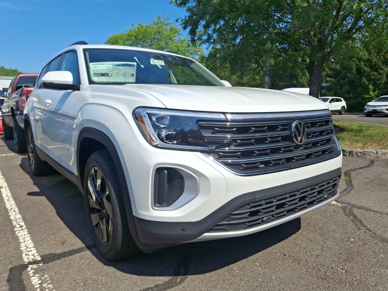 2026 Volkswagen Atlas SE with Technology