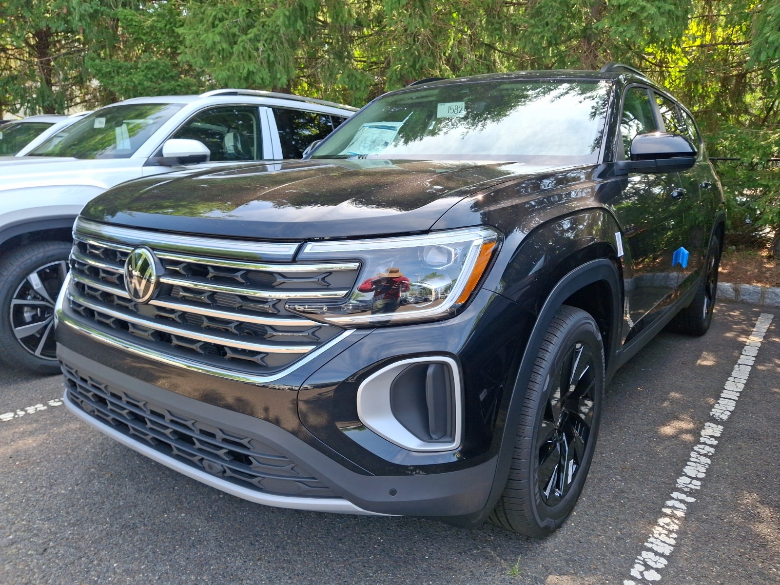 2026 Volkswagen Atlas SE with Technology