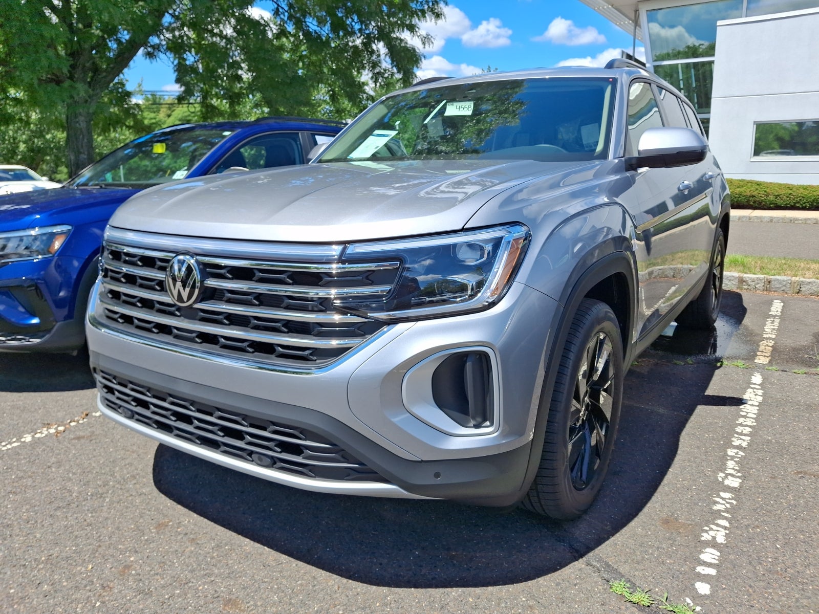 2026 Volkswagen Atlas SE with Technology