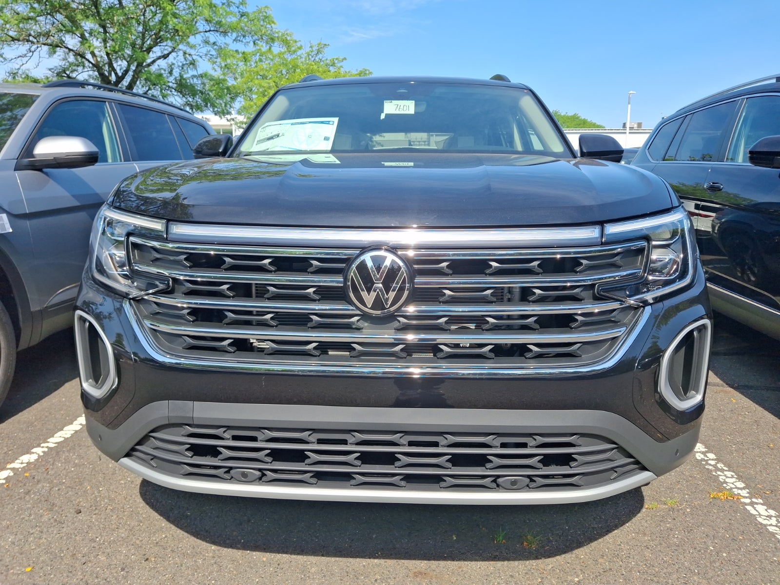 2026 Volkswagen Atlas SE with Technology