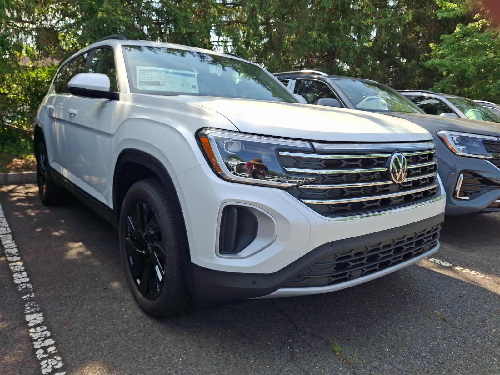 2026 Volkswagen Atlas SE with Technology