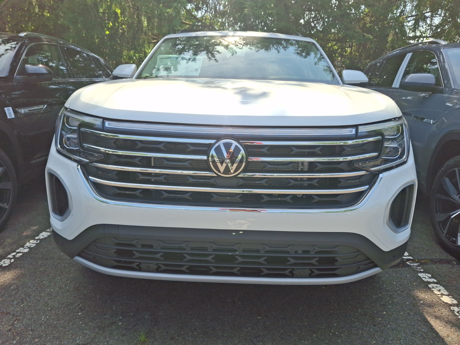 2026 Volkswagen Atlas SE with Technology
