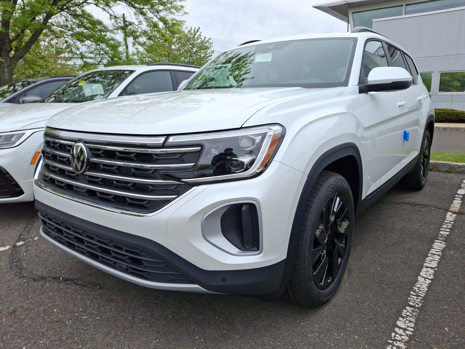 2026 Volkswagen Atlas SE with Technology