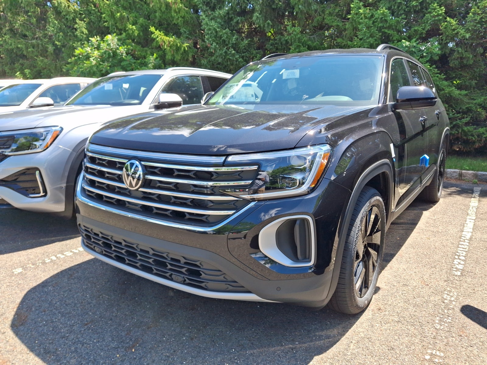 2026 Volkswagen Atlas SE with Technology