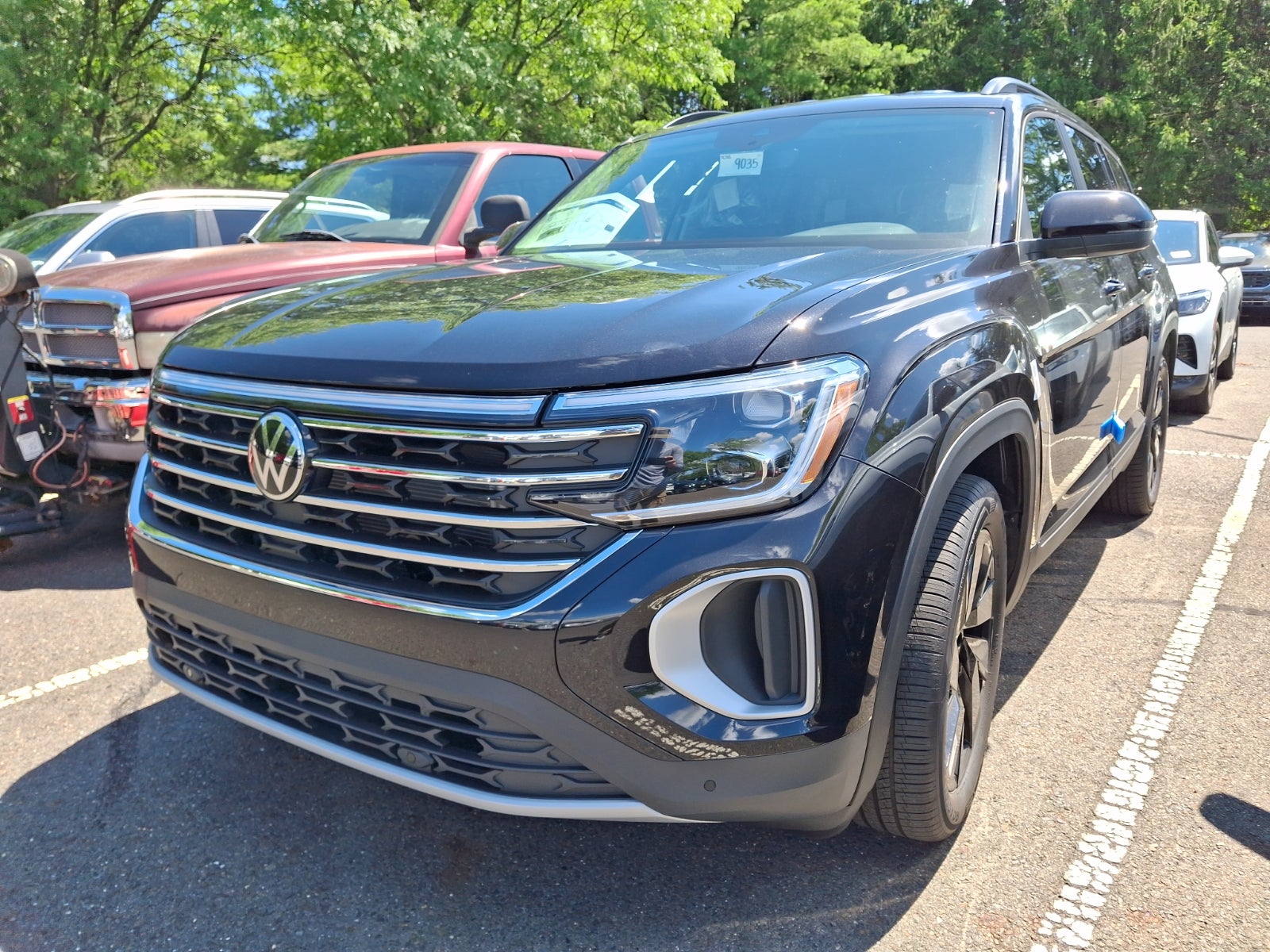 2026 Volkswagen Atlas SE with Technology