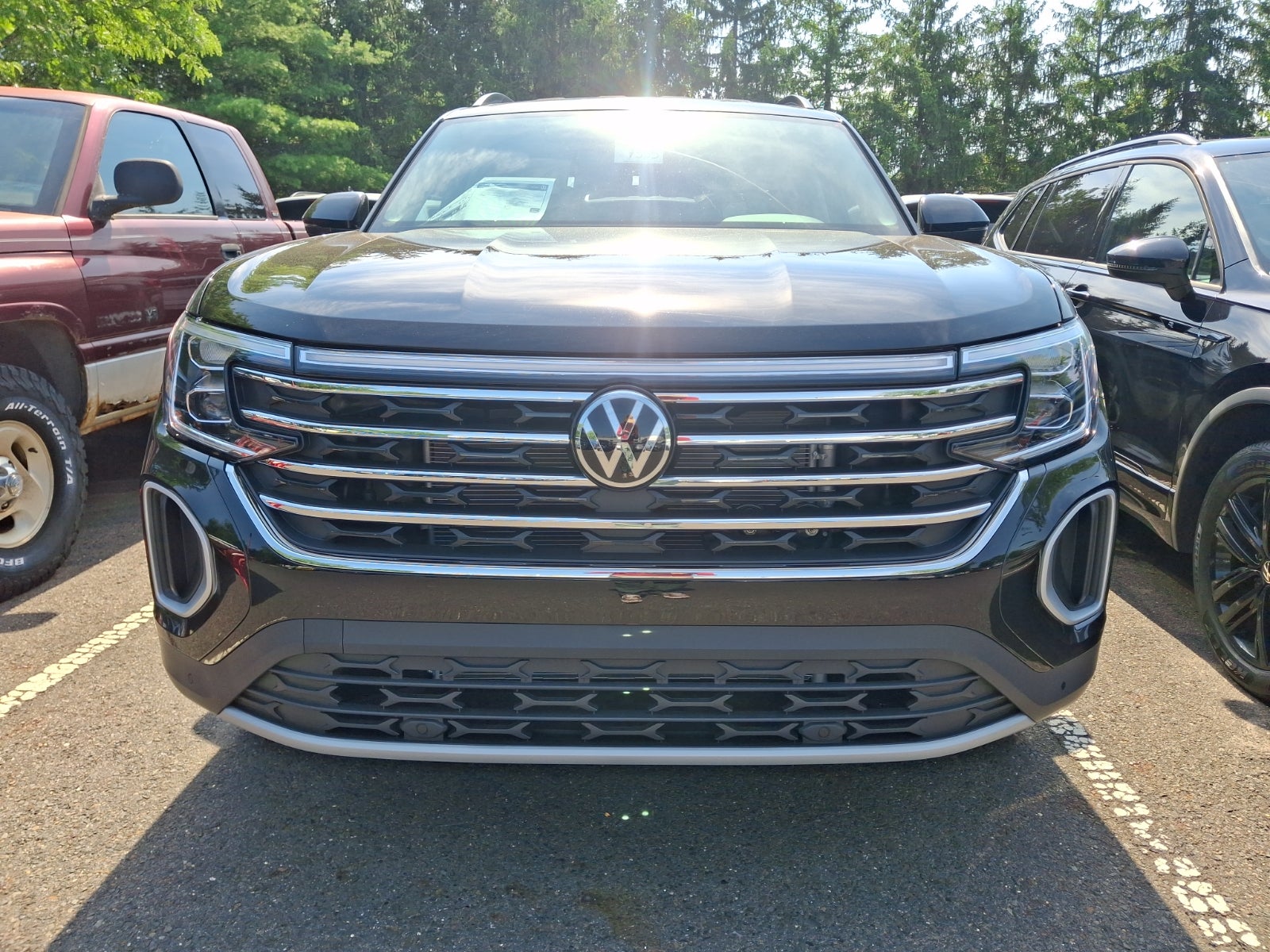 2026 Volkswagen Atlas SE with Technology