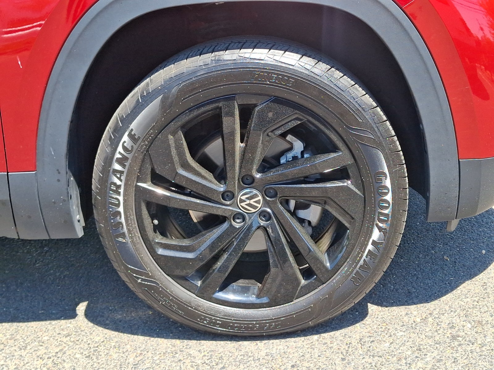 2023 Volkswagen Atlas 2.0T SE w/Technology