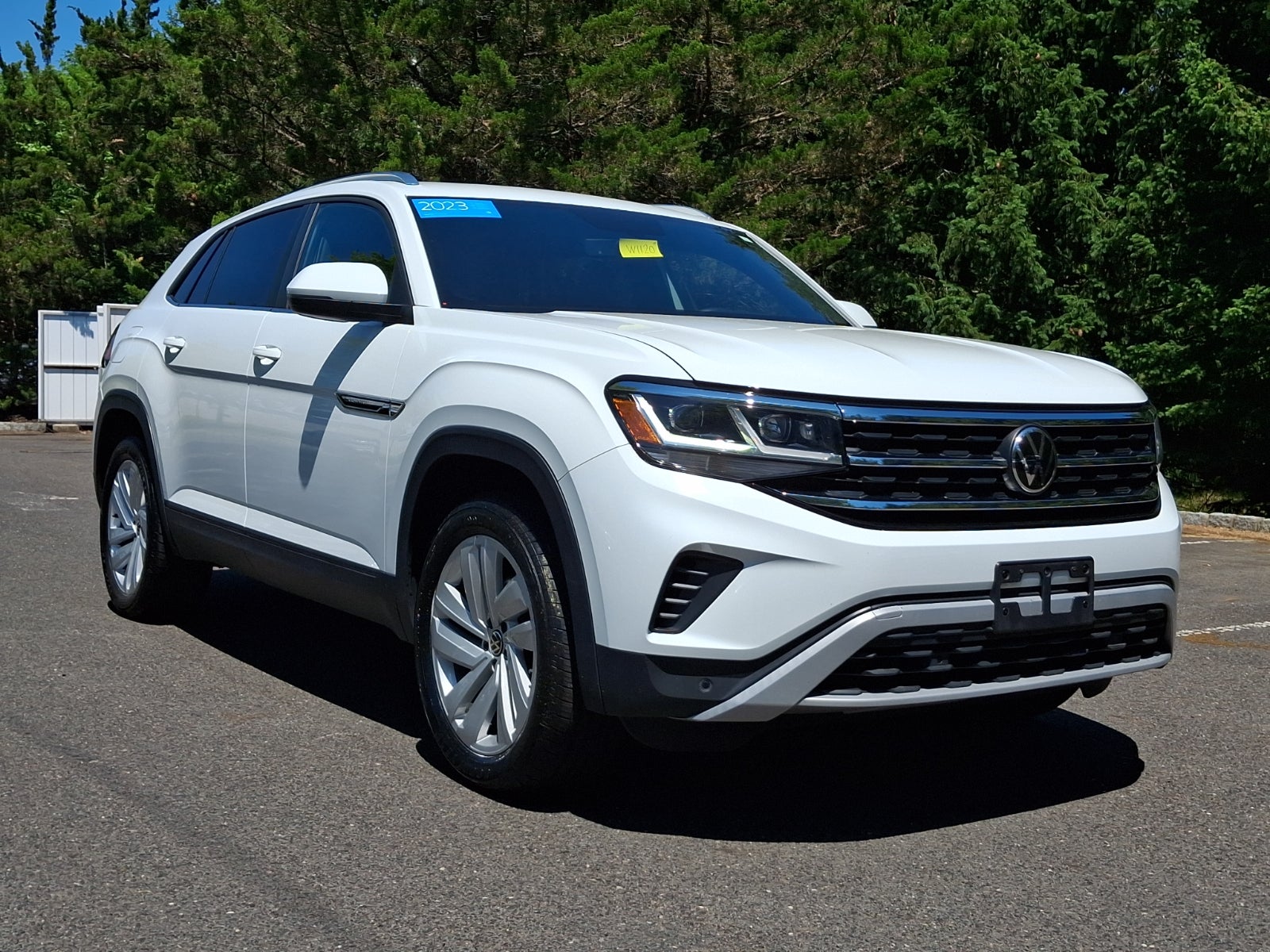 2023 Volkswagen Atlas Cross Sport 2.0T SE w/Technology
