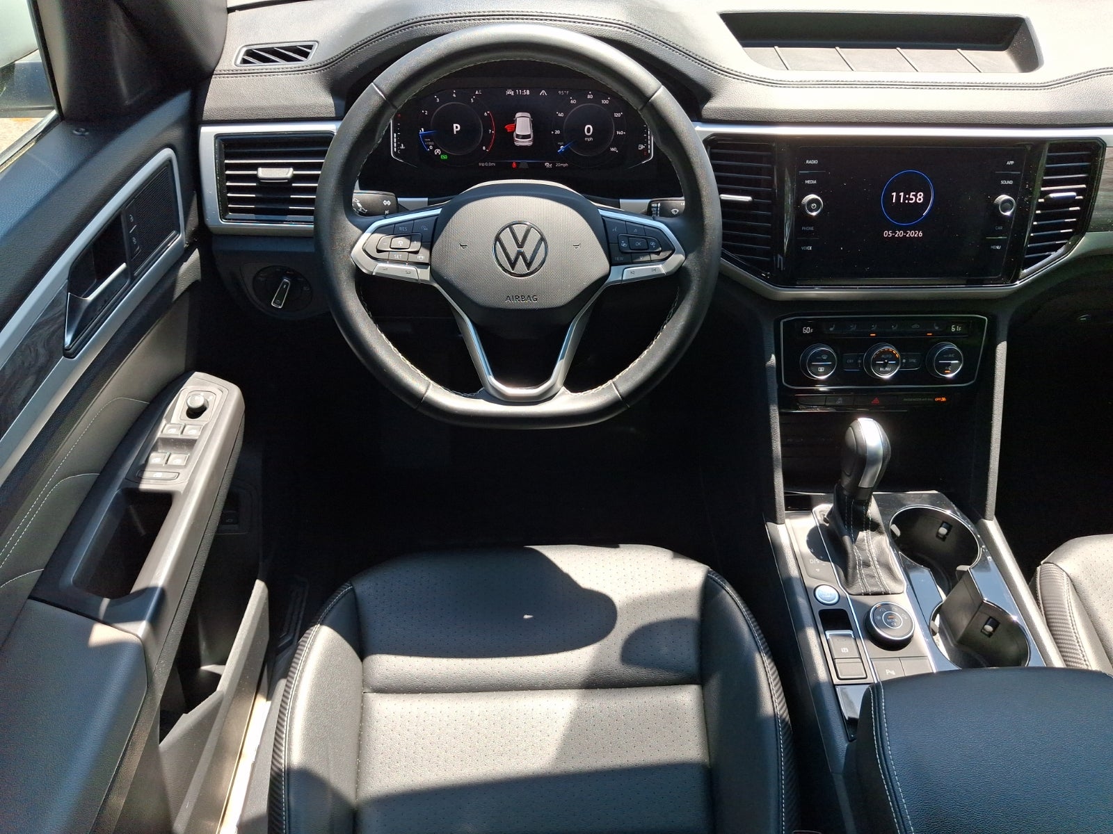 2023 Volkswagen Atlas Cross Sport 2.0T SE w/Technology