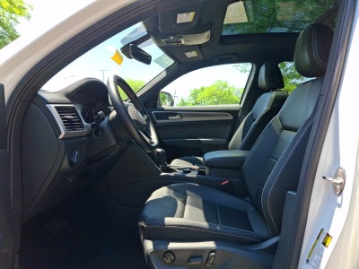 2023 Volkswagen Atlas Cross Sport 2.0T SE w/Technology