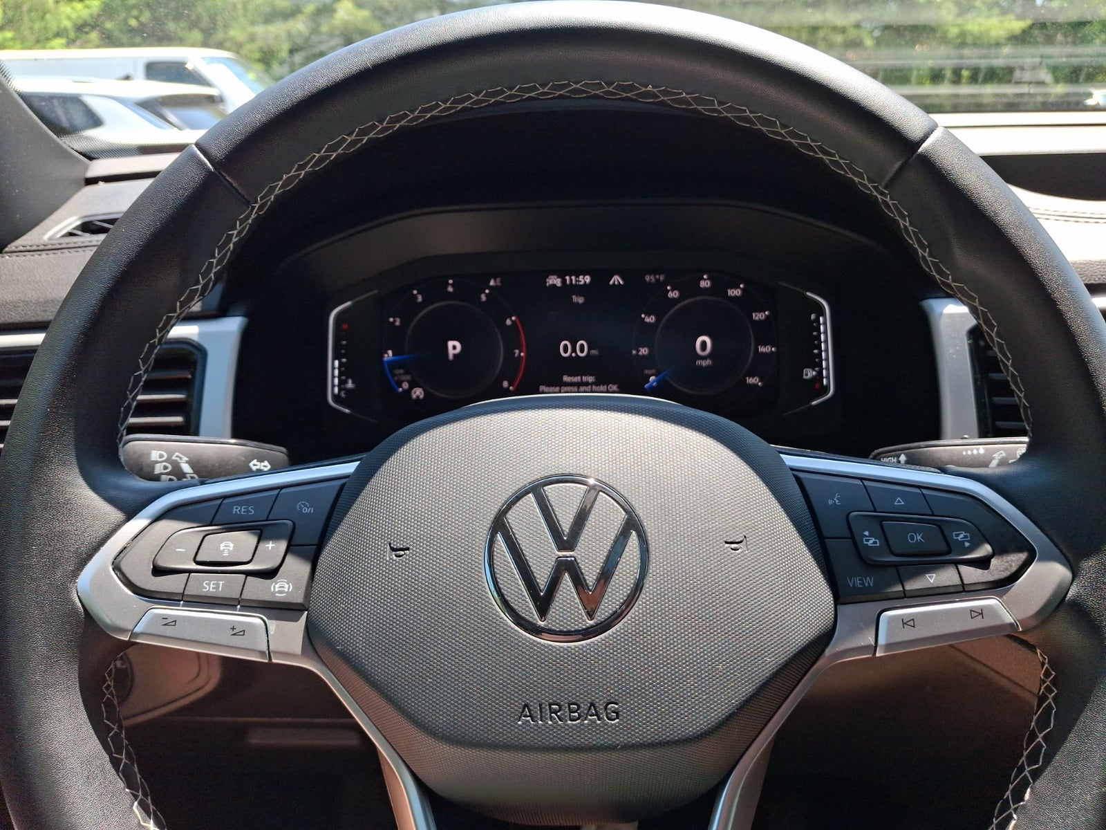 2023 Volkswagen Atlas Cross Sport 2.0T SE w/Technology