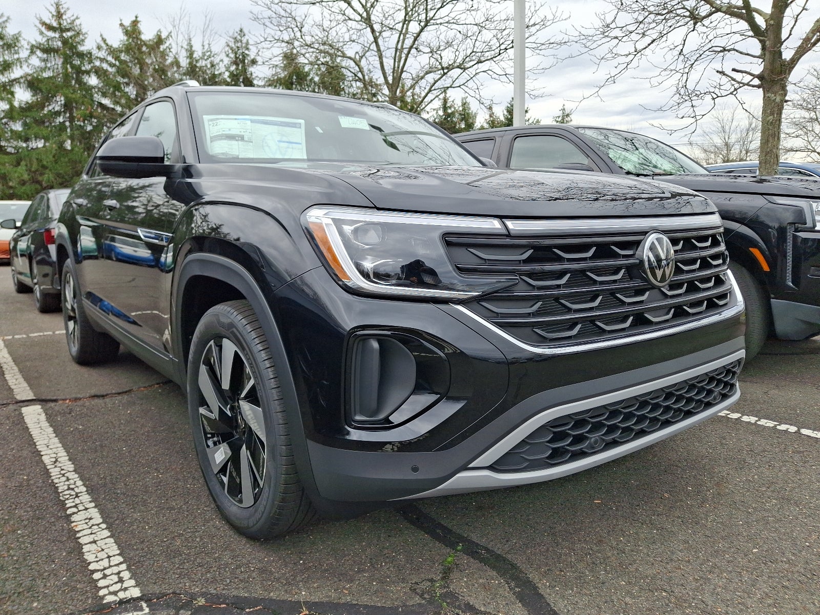 2026 Volkswagen Atlas Cross Sport 2.0T SE w/Technology