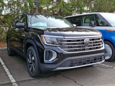 2026 Volkswagen Atlas SE with Technology
