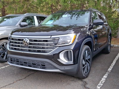 2026 Volkswagen Atlas SE with Technology