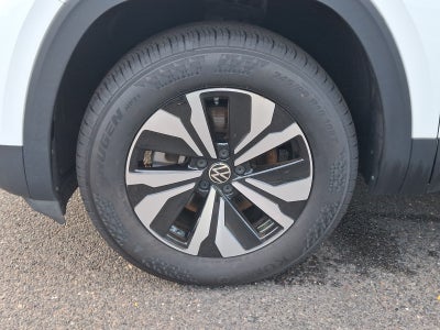 2024 Volkswagen Atlas 2.0T SE
