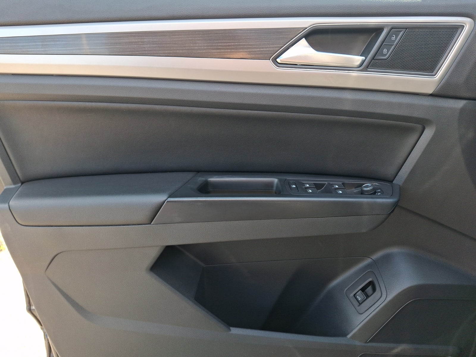 2019 Volkswagen Atlas 3.6L V6 SEL R-Line