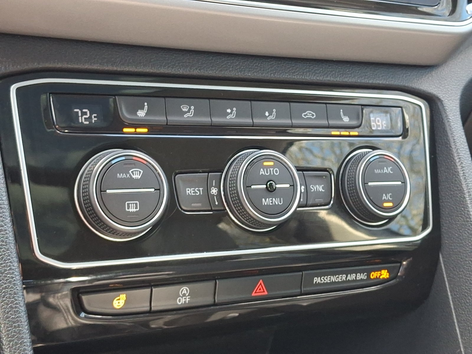 2019 Volkswagen Atlas 3.6L V6 SEL R-Line