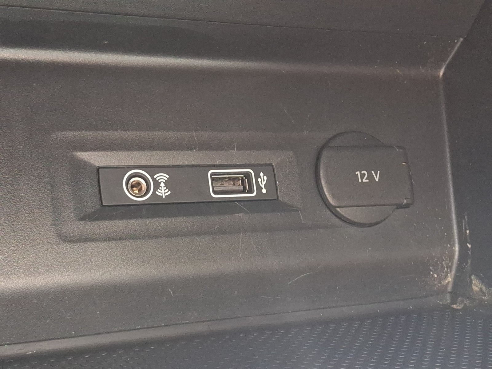 2019 Volkswagen Atlas 3.6L V6 SEL R-Line