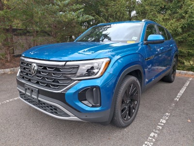 2024 Volkswagen Atlas Cross Sport 2.0T SE w/Technology