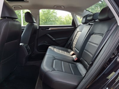 2017 Volkswagen Passat 1.8T SE