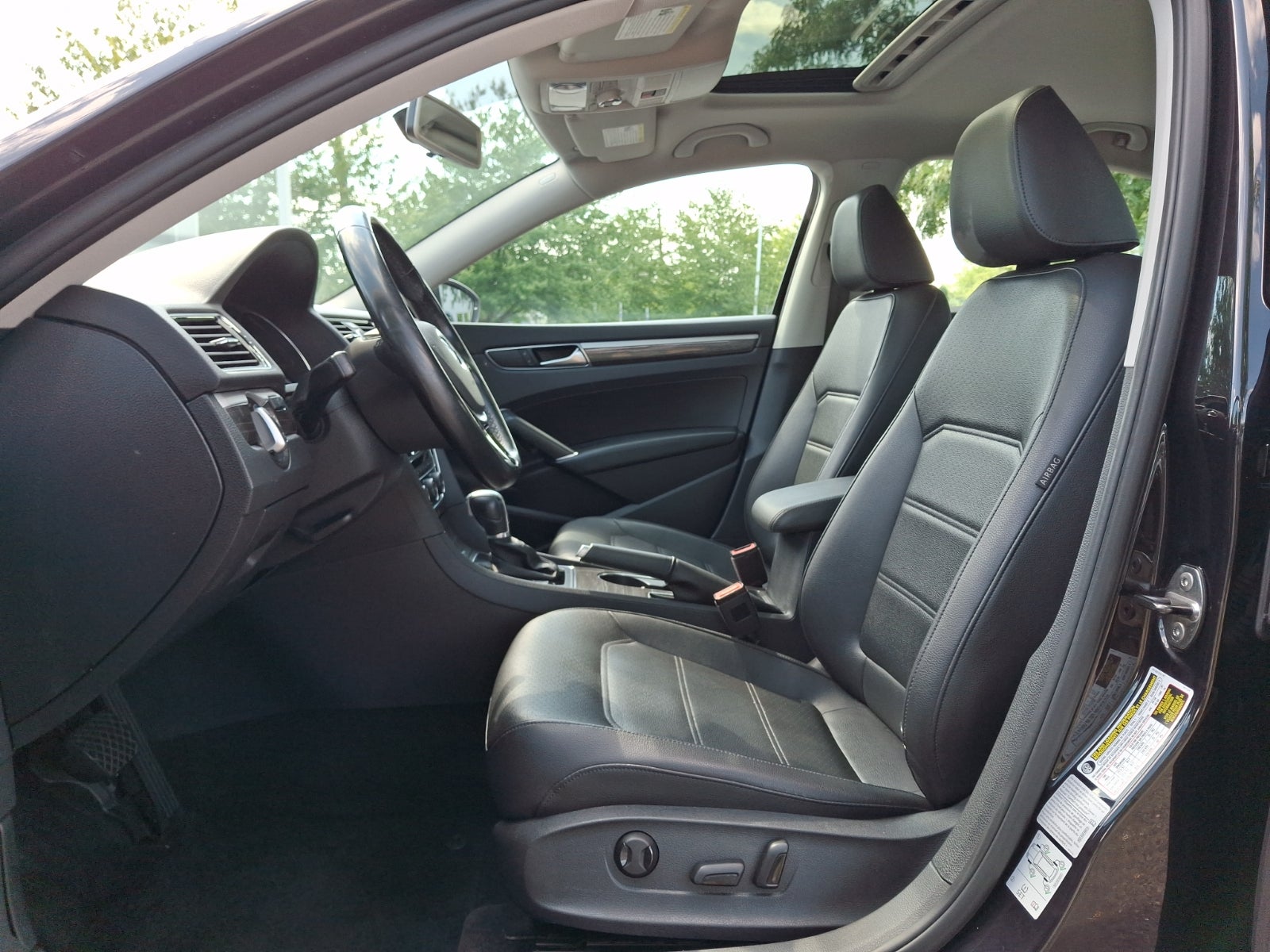 2017 Volkswagen Passat 1.8T SE