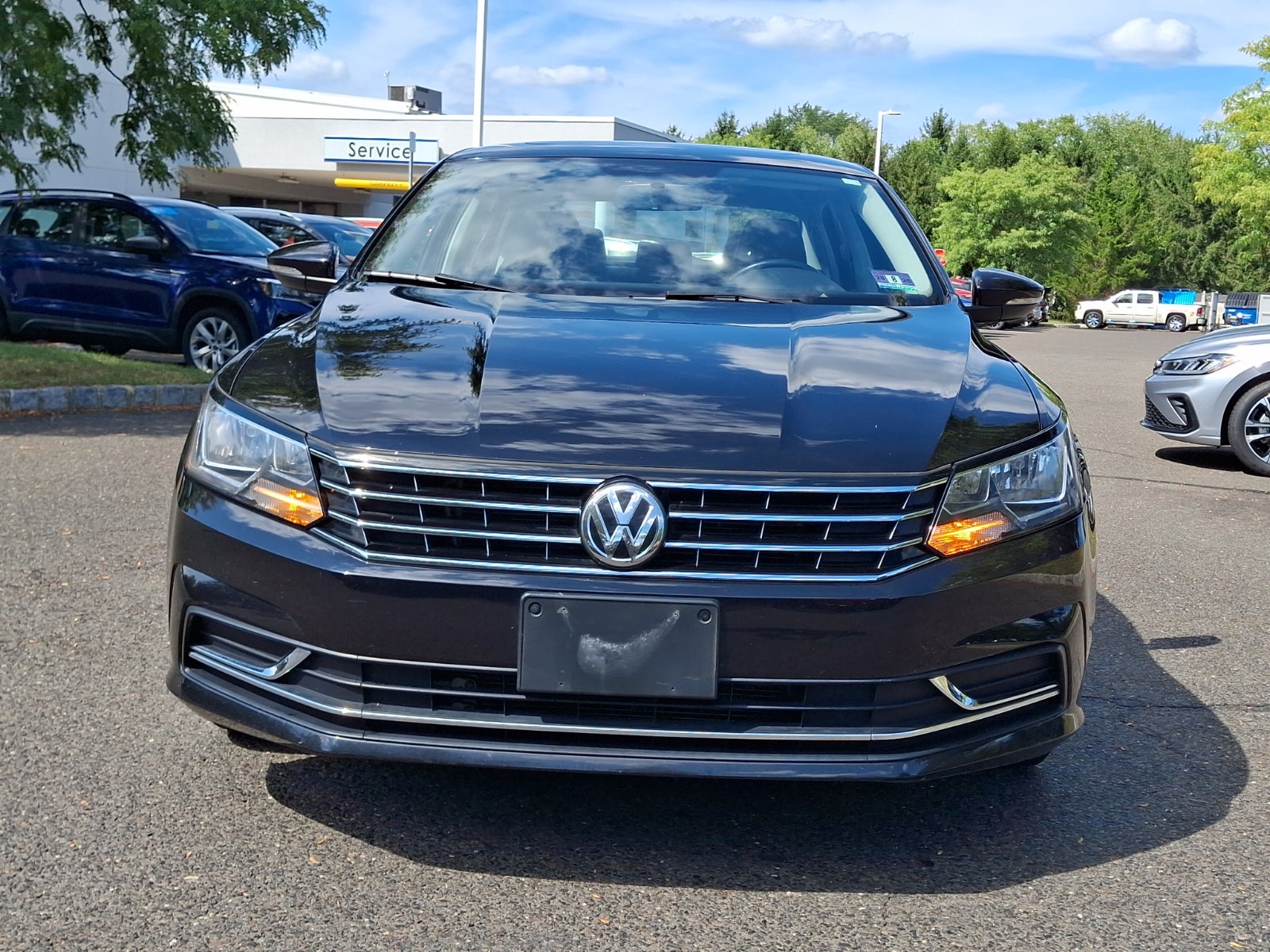 2017 Volkswagen Passat 1.8T SE