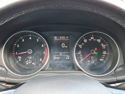 2017 Volkswagen Passat 1.8T SE