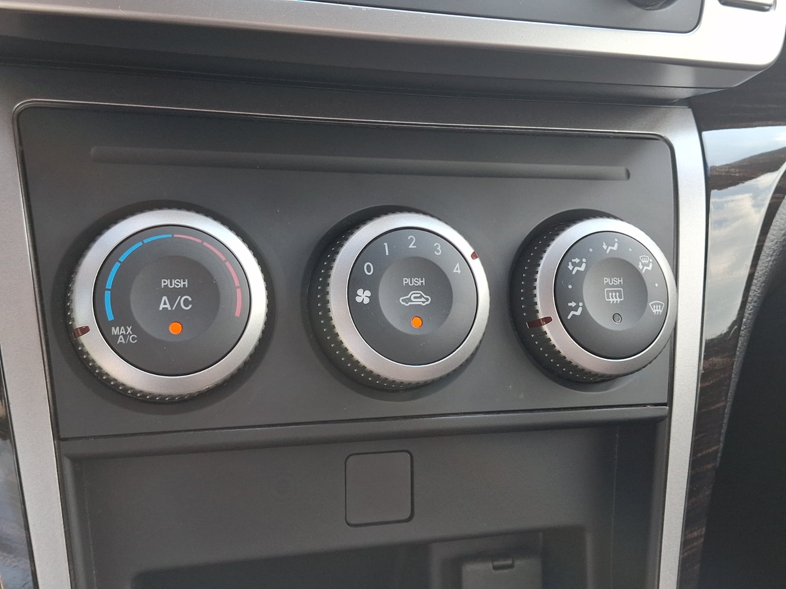 2012 Mazda Mazda6 i Touring