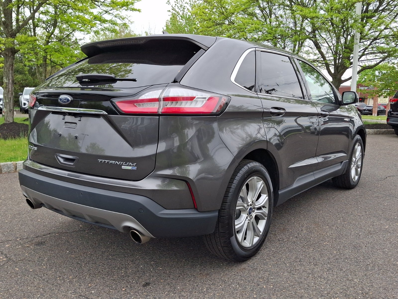 2019 Ford Edge Titanium